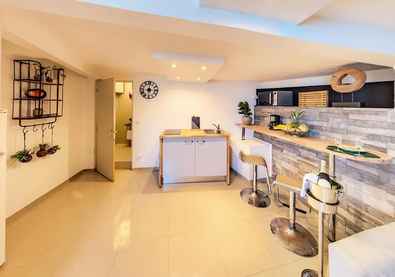Shuri House Apartment Sainte-Marie 0*,